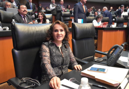 Senadores Dolores Padierna Luna e Isidro Pedraza Chávez integrarán la Comisión Permanente