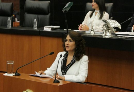 Propone Dolores Padierna creación de un Tribunal Constitucional