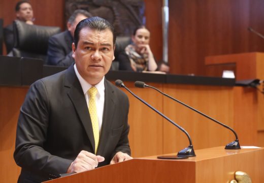 Versión estenográfica de la intervención en tribuna del senador Juan Zepeda Hernández, del Grupo Parlamentario del PRD, en torno a la iniciativa sobre el matrimonio igualitario. 