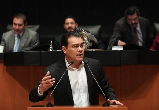 Intervención del senador Juan Zepeda Hernández para solicitar una moción suspensiva.