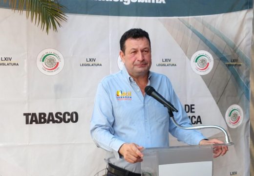 Versión del senador Juan Manuel Fócil Pérez, en conferencia de prensa, en Tabasco