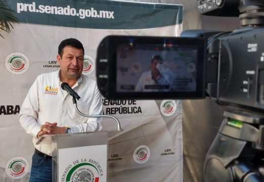 Versión del senador Juan Manuel Fócil Pérez, del Grupo Parlamentario del PRD, en conferencia de prensa.