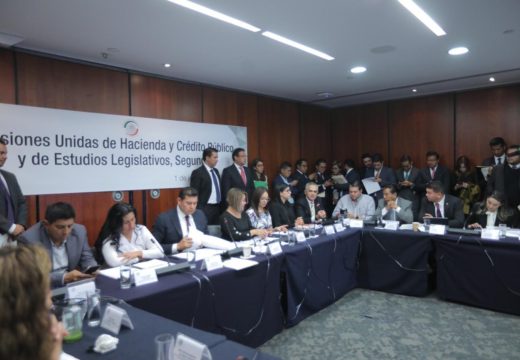 Versión del coordinador del Grupo Parlamentario del PRD, Miguel Ángel Mancera Espinosa, en las Comisiones Unidas de Hacienda y Crédito Público y de Estudios Legislativos, Segunda.