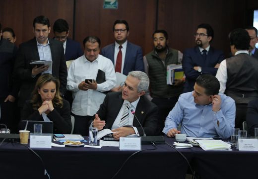 Versión del coordinador del Grupo Parlamentario del PRD, Miguel Ángel Mancera Espinosa, durante la reunión de Comisiones Unidas de Justicia, Salud y Estudios Legislativos, Segunda