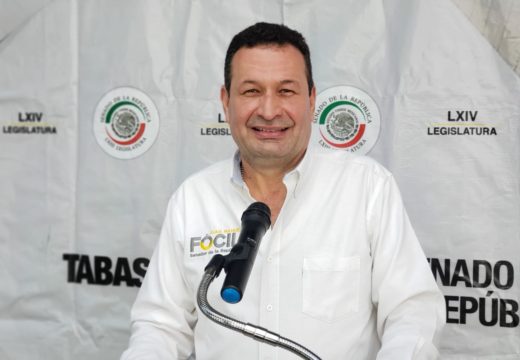 Versión del senador del Grupo Parlamentario del PRD, Juan Manuel Fócil Pérez en videoconferencia de prensa, en Tabasco.