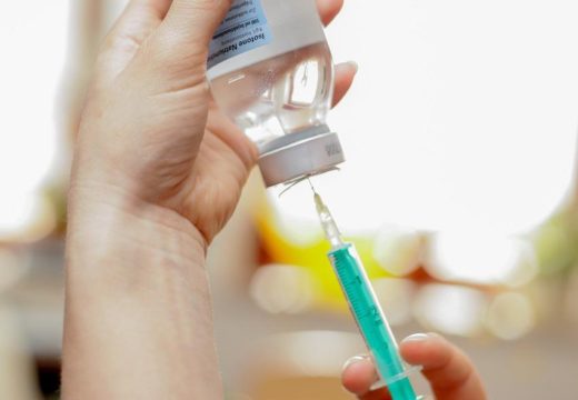 Propone GPPRD tipificar robo de vacunas