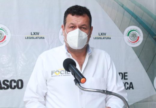 Que el presidente ponga orden en campaña de vacunación; que muestre contratos: Juan Manuel Fócil