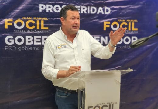 Versión de la conferencia de prensa del senador Juan Manuel Fócil
