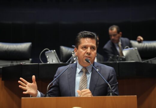 Versión de la intervención del senador Antonio García para referirse al dictamen por el que se reforma la Ley Federal del Trabajo y la Ley del Seguro Social.